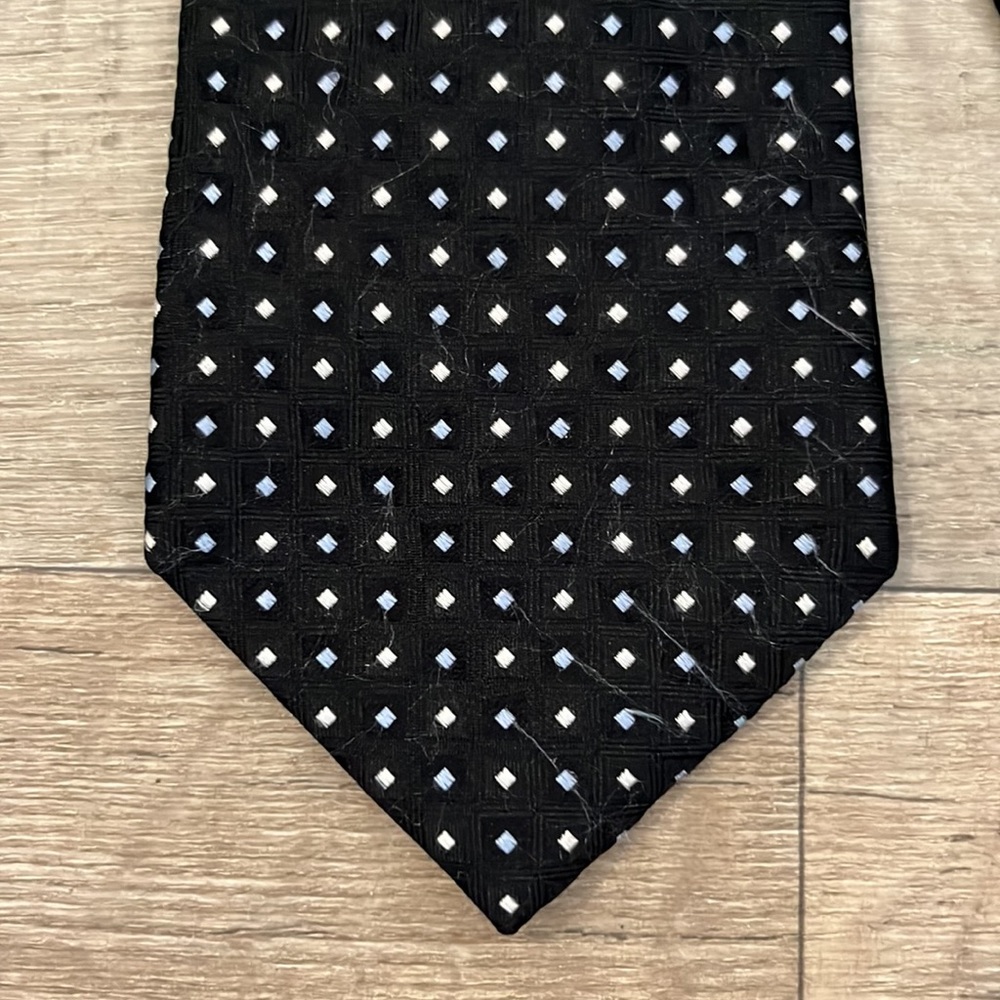 Tommy Hilfiger Silk Men’s Neck Tie Two Tone Black Polka Dot w/ Royal Blue Strip